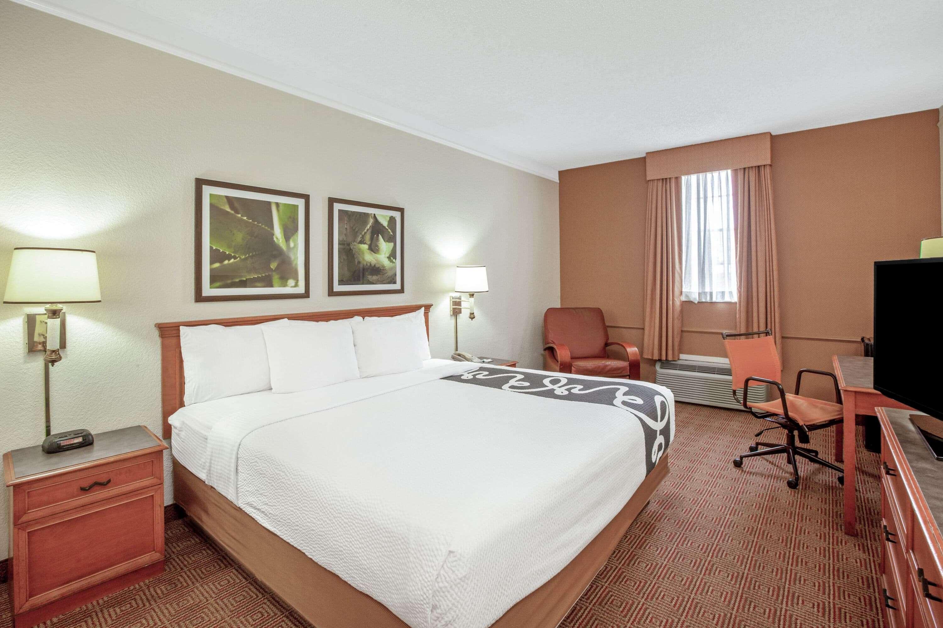 Hotel La Quinta By Wyndham Greenway Plaza Medical Area 3*