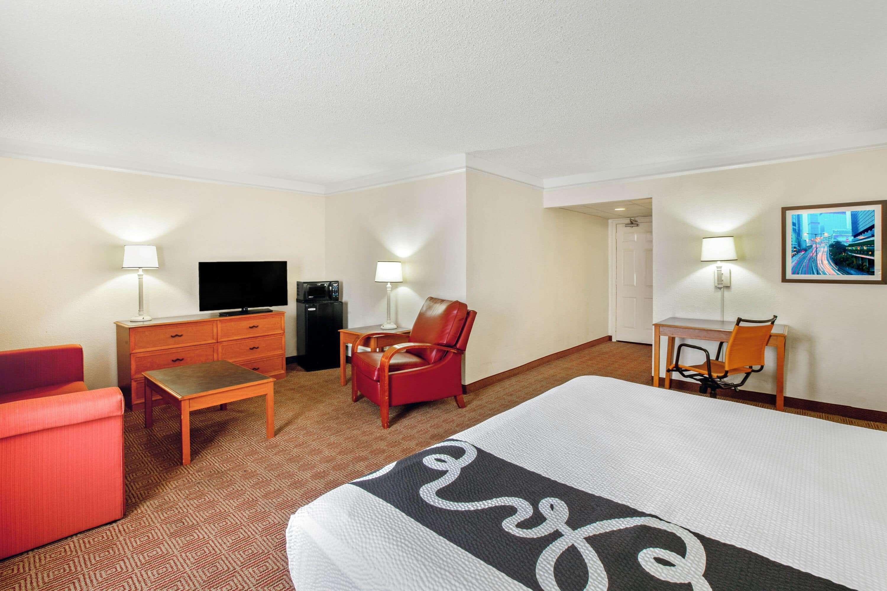 La Quinta By Wyndham Greenway Plaza Medical Area Hotel